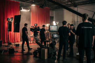 behind-the-scene